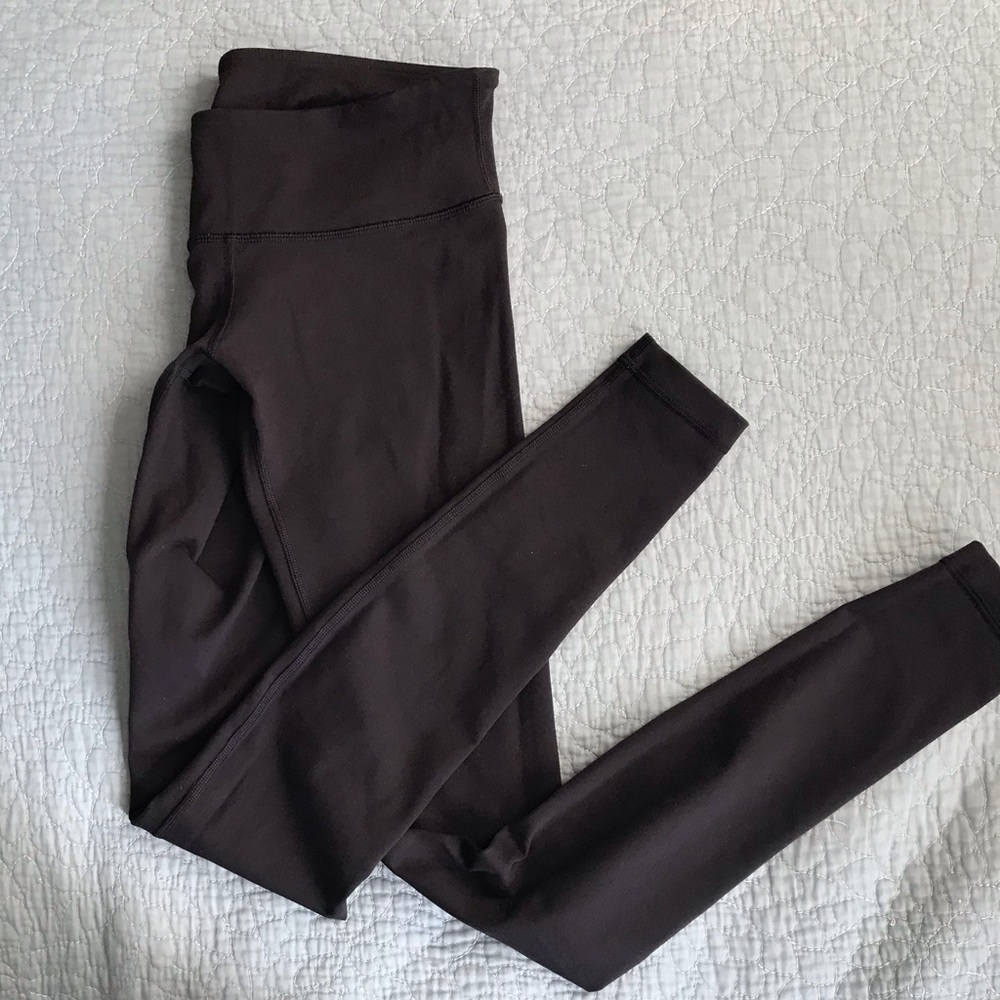 Lululemon Wunder Under Leggings - Black, Sz 6